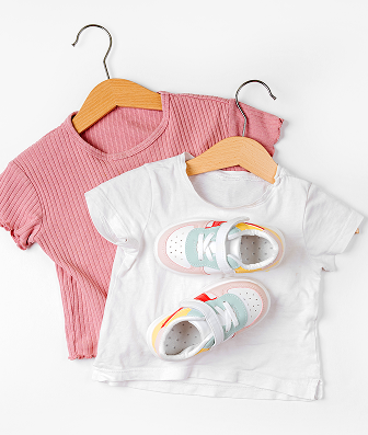 Bavilk Kids Bike Helmet,Boys Girls Helmet Multi-Sport Helmet for Skateboard Roller Inline Skating Bicycle Scooter 3 Sizes